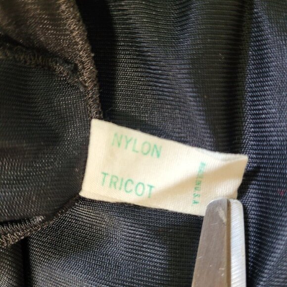 Vintage Munsingwear Size M 38 Black Sexy Lace Full Dress Slip Silky Satin - Picture 4 of 7